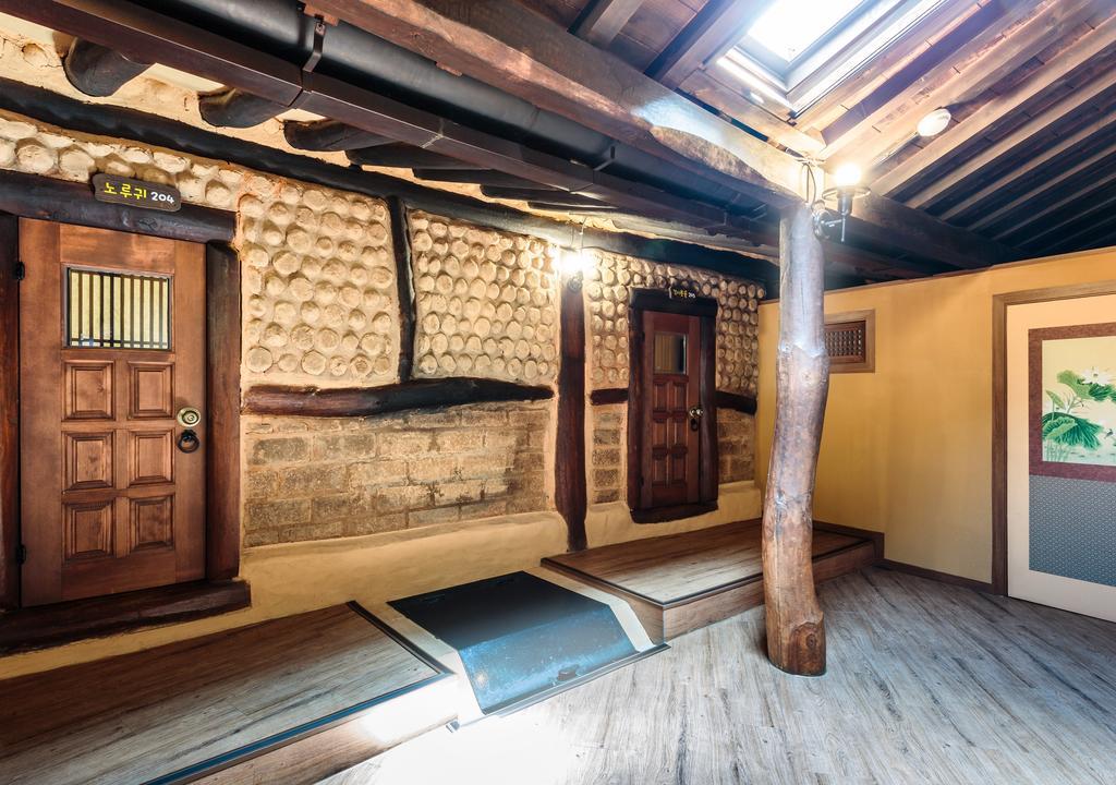 Auberge de jeunesse Kasan Tobang à Seogwipo Extérieur photo