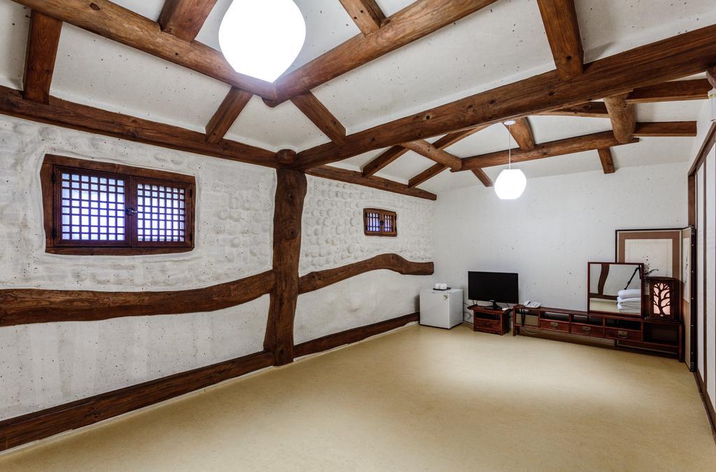 Auberge de jeunesse Kasan Tobang à Seogwipo Extérieur photo