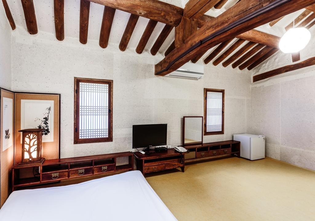 Auberge de jeunesse Kasan Tobang à Seogwipo Extérieur photo