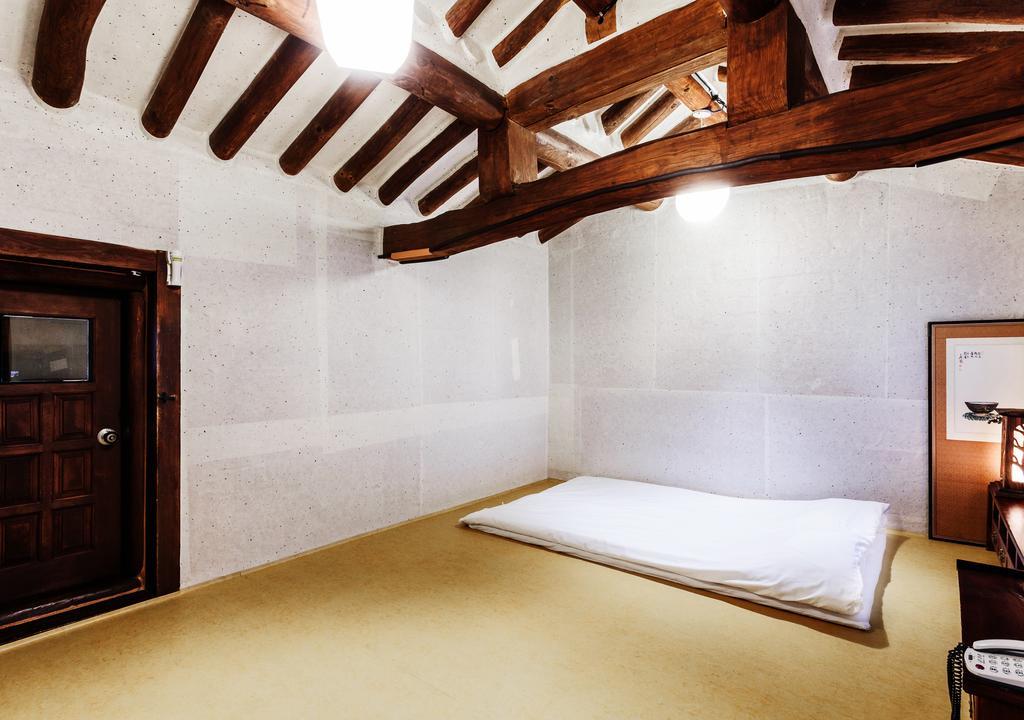 Auberge de jeunesse Kasan Tobang à Seogwipo Extérieur photo