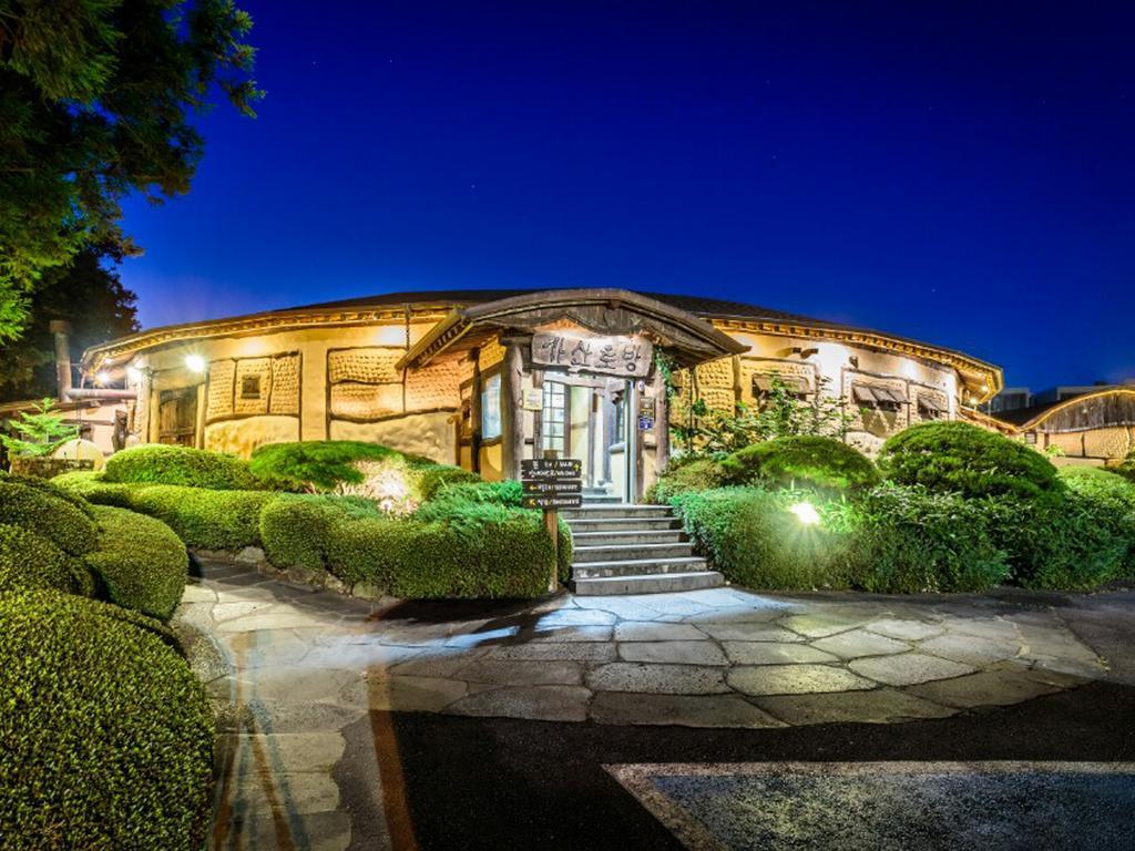 Auberge de jeunesse Kasan Tobang à Seogwipo Extérieur photo