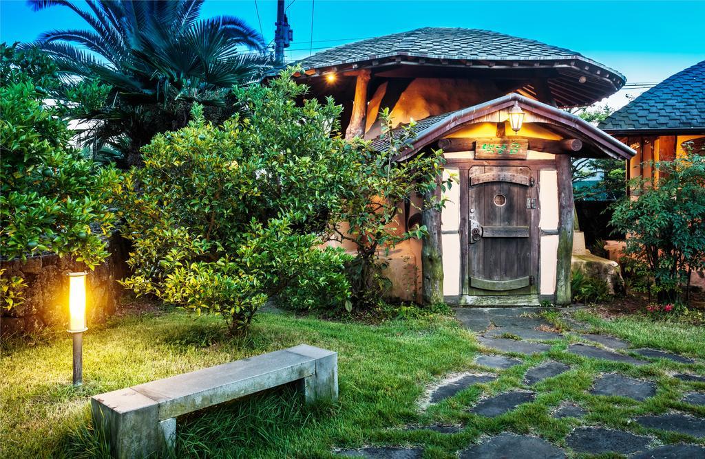 Auberge de jeunesse Kasan Tobang à Seogwipo Extérieur photo