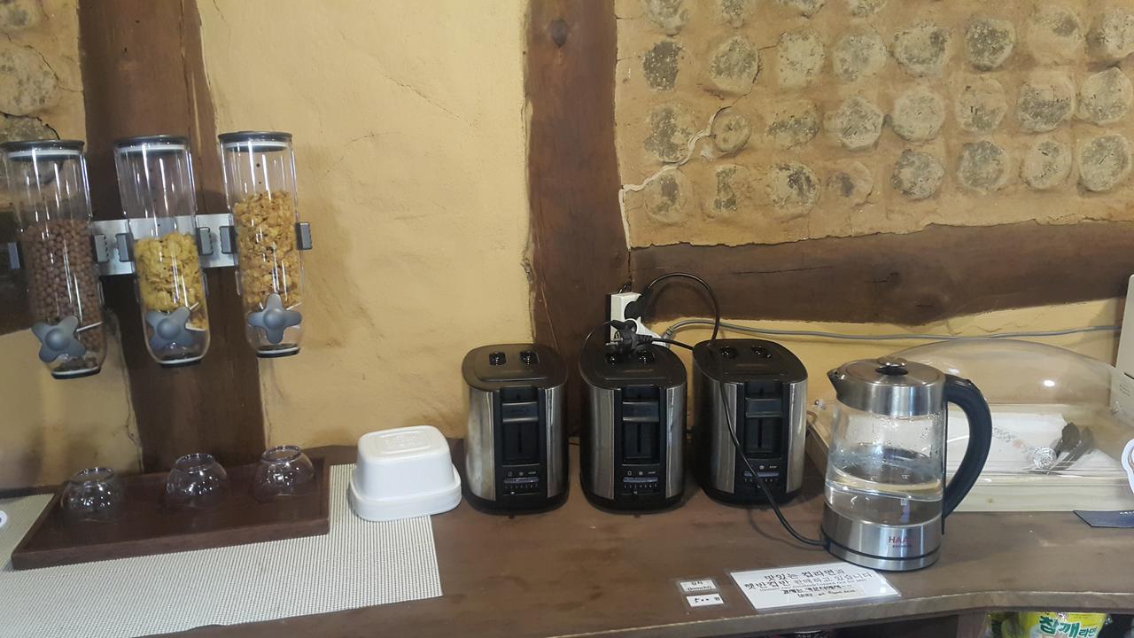 Auberge de jeunesse Kasan Tobang à Seogwipo Extérieur photo