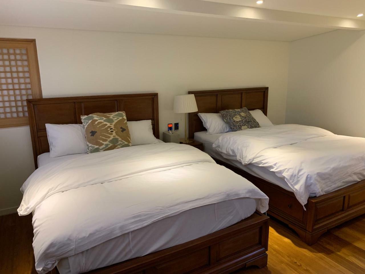 Auberge de jeunesse Kasan Tobang à Seogwipo Extérieur photo