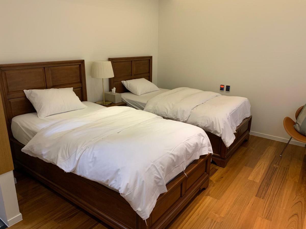 Auberge de jeunesse Kasan Tobang à Seogwipo Extérieur photo
